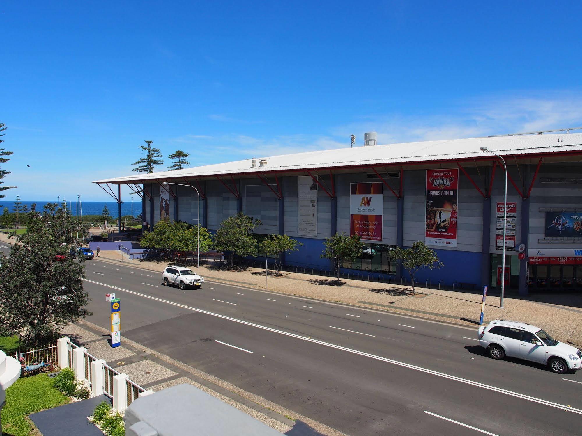 City Beach Motel Wollongong Eksteriør billede
