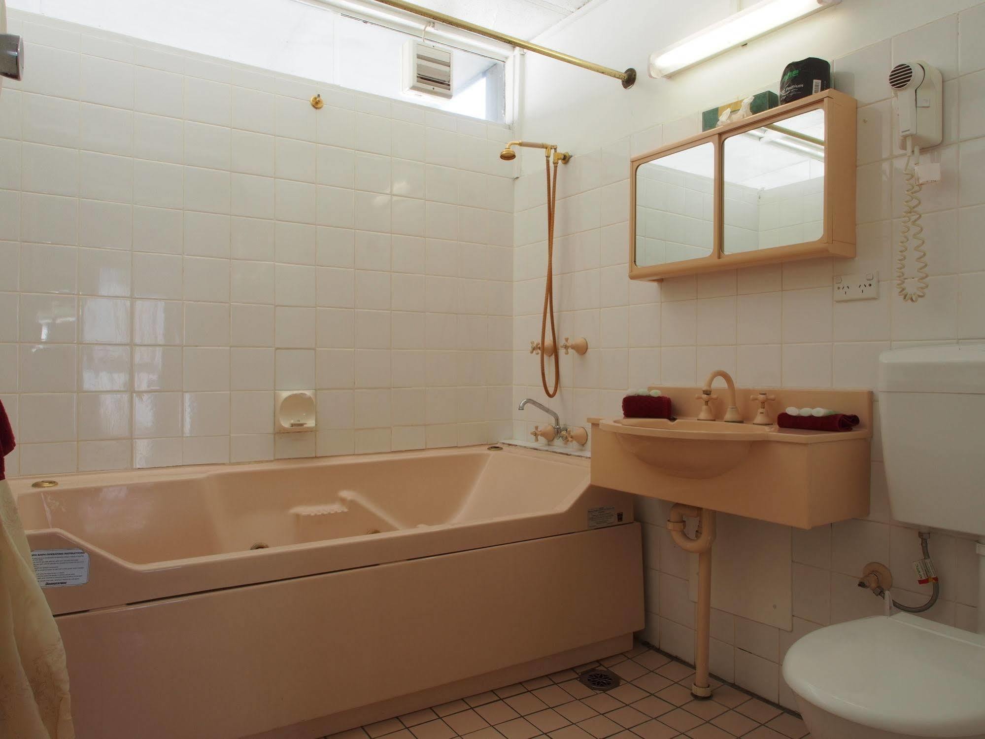 City Beach Motel Wollongong Eksteriør billede